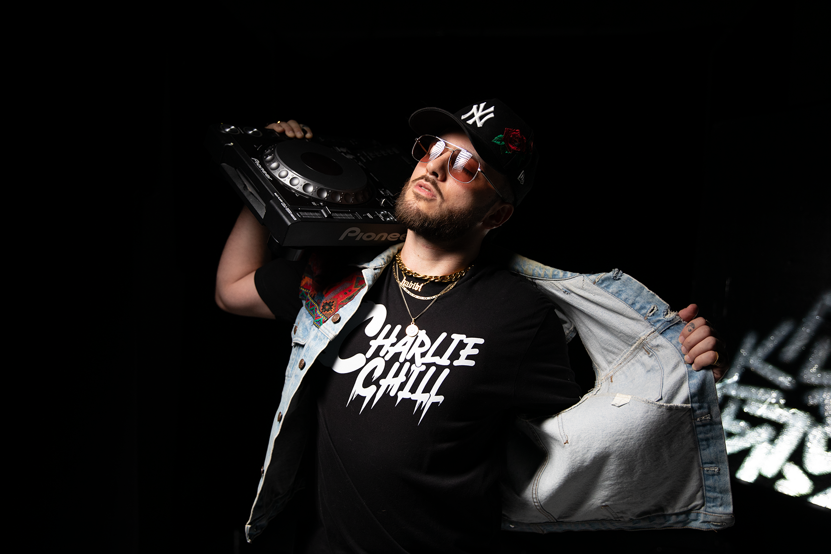 Charlie Chill - Underground Sound Machine - Dale Habibi - 1